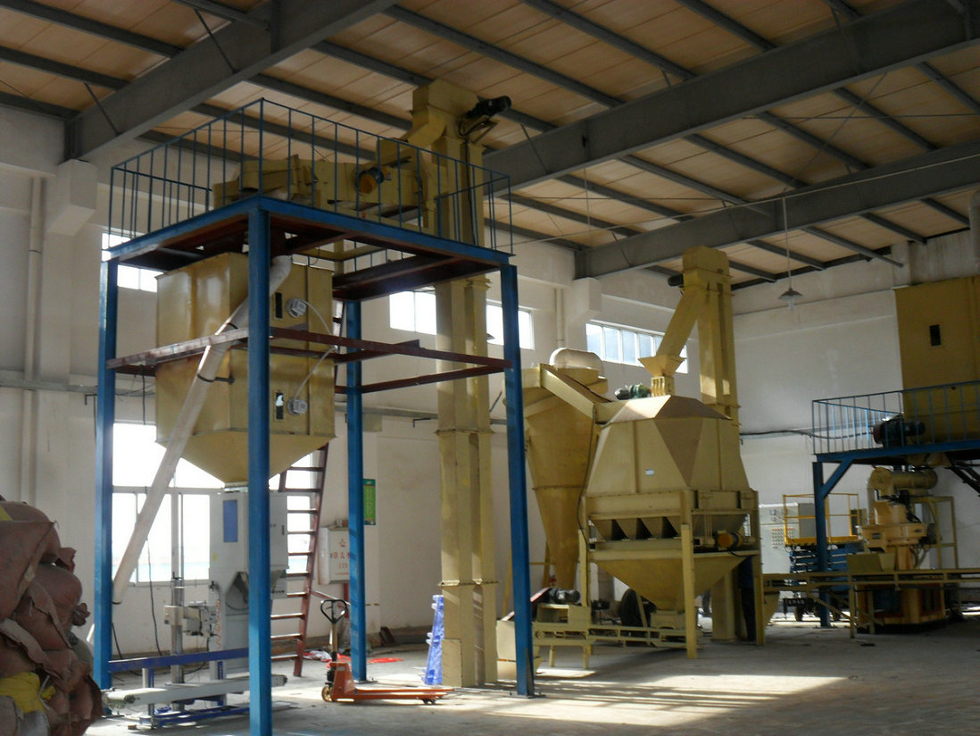 福建时产2-3吨木屑颗粒机生产线